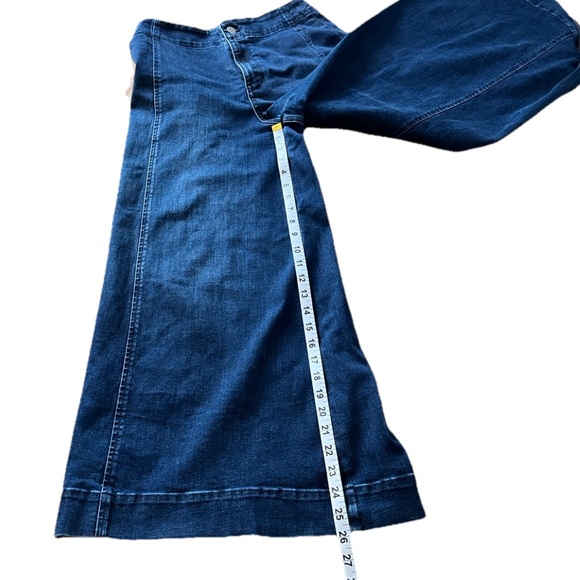 Anthropologie Maeve Blue Flare wide legged cropped ankle jeans size 27. - Picture 8 of 9